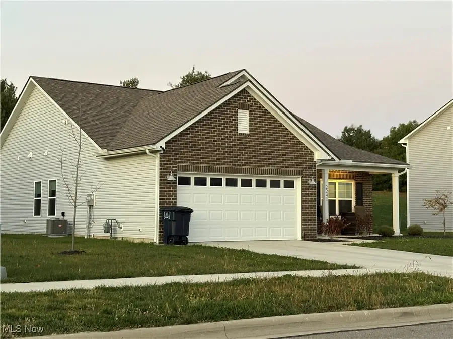 2241 Brookside Drive, Lancaster, OH 43130 - #2