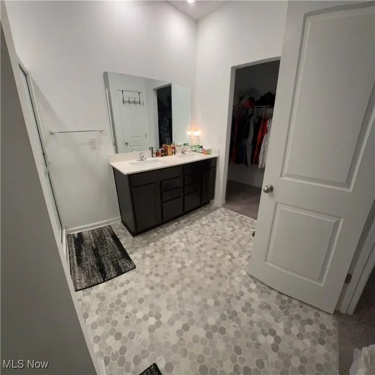 2241 Brookside Drive, Lancaster, OH 43130 - #3