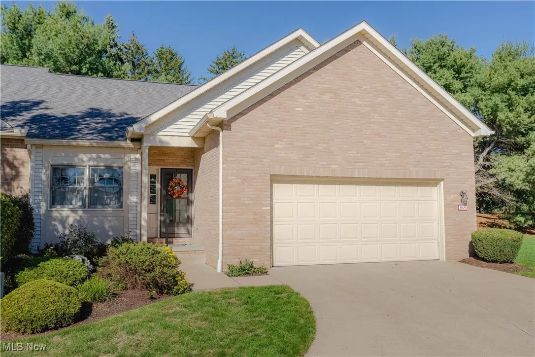 3609 Glenshire Circle #55B, Uniontown, OH 44685 - Image #1
