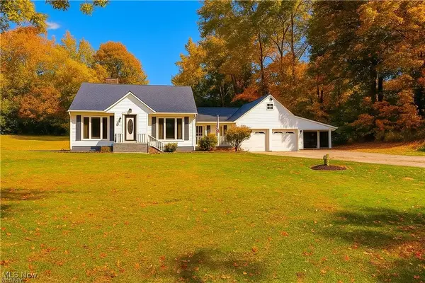 4216 State Road, New Franklin, OH 44319