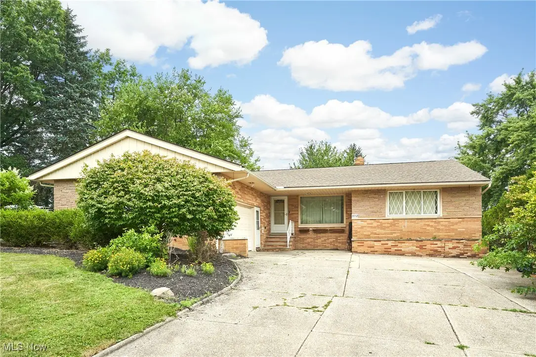 5552 Briarcliff Drive, Garfield Heights, OH 44125 - Image #1