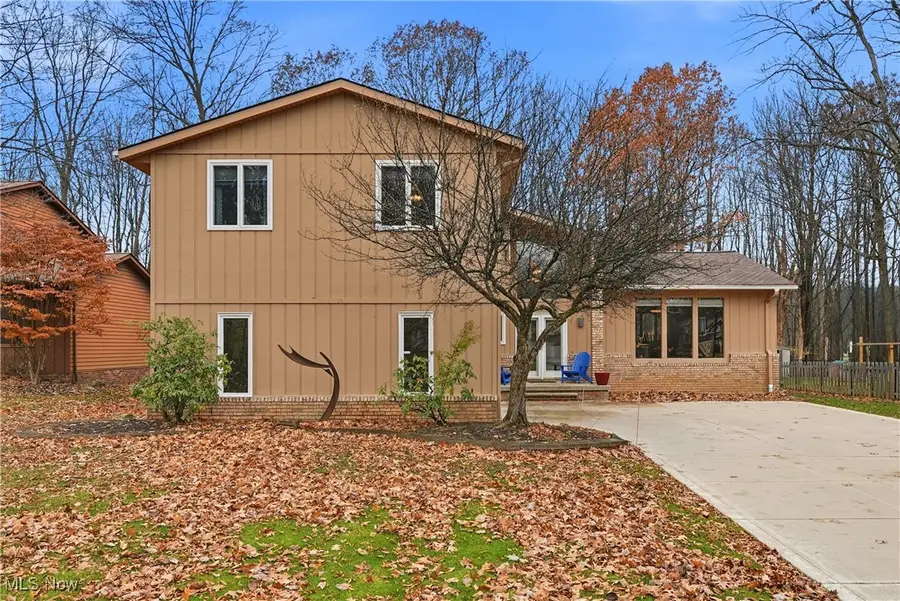 5088 Stansbury Drive, Solon, OH 44139 - Image #2