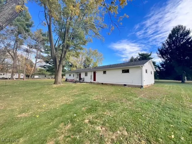 6852 Riverside Se Road, Uhrichsville, OH 44683 - Image #2