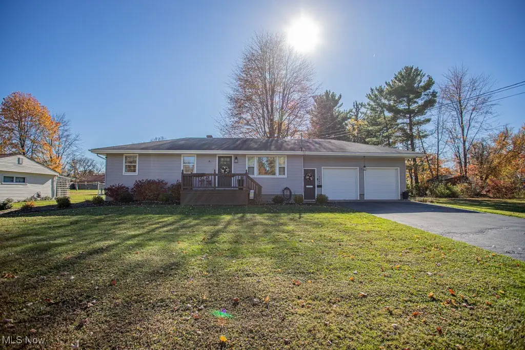 3389 Bon Air Nw, Warren, OH 44485 - Image #1