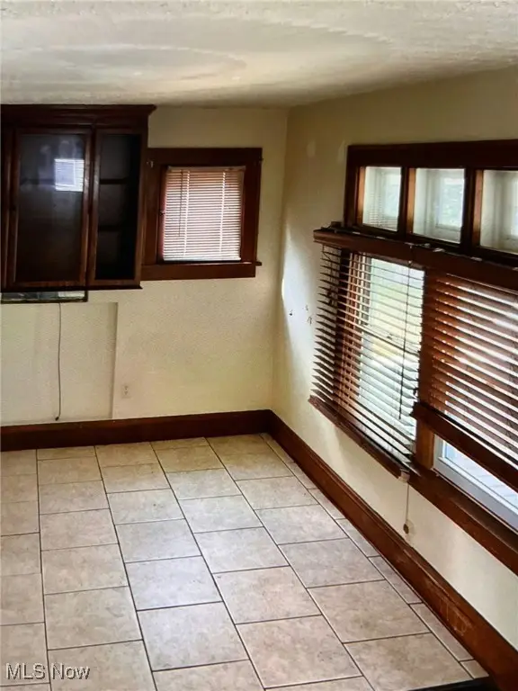 2139 18th Sw Street, Akron, OH 44314 - Image #3