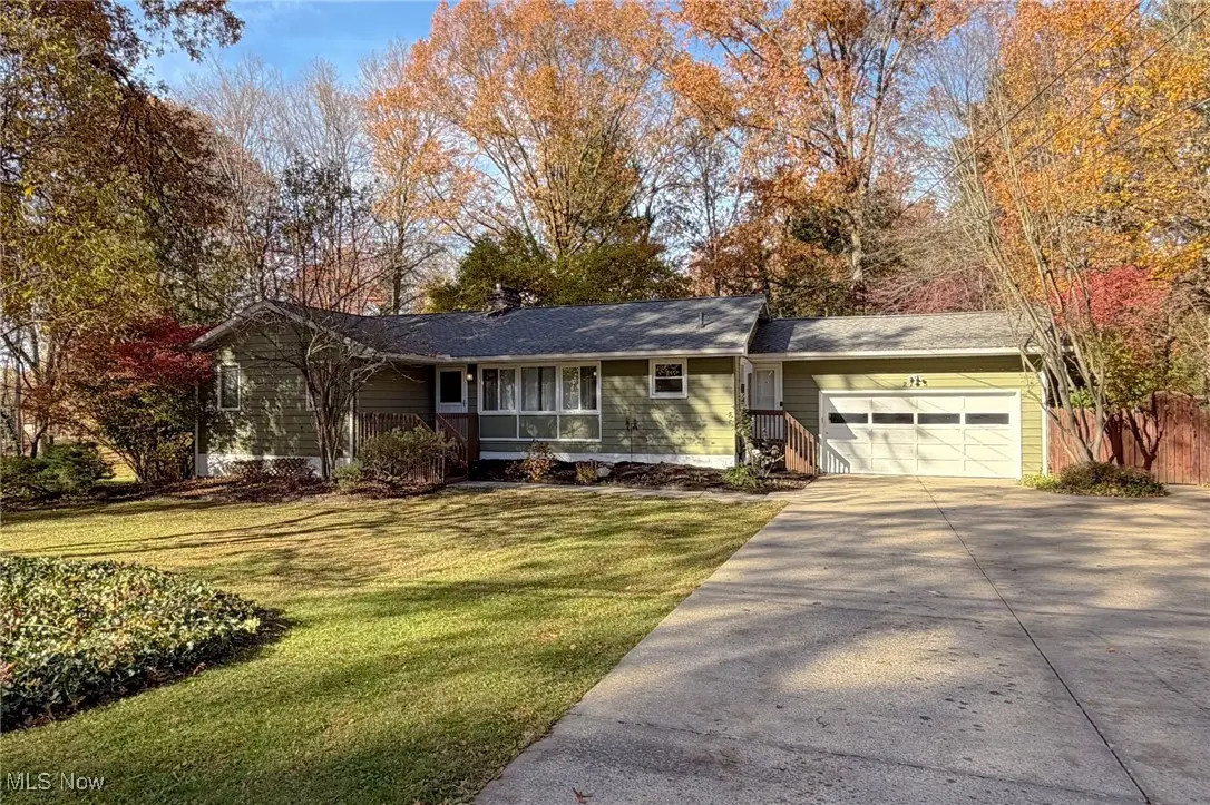 2755 Erie Drive, Fairlawn, OH 44333 - Image #1