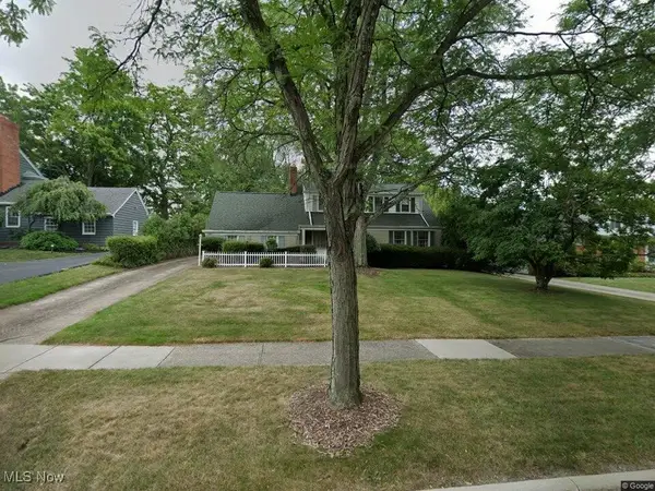 21510 Halburton Road, Beachwood, OH 44122