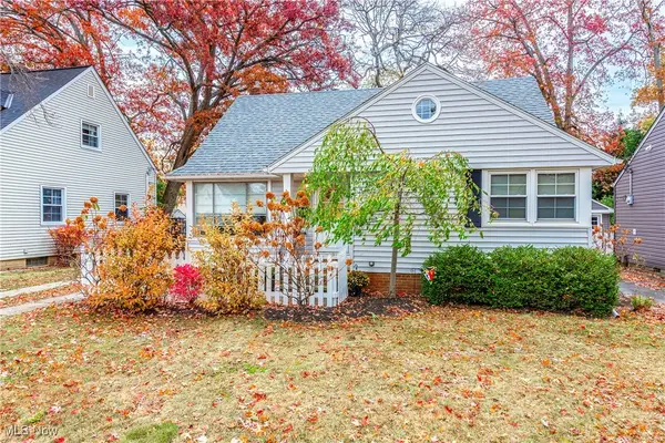 553 Kenilworth Road, Bay Village, OH 44140