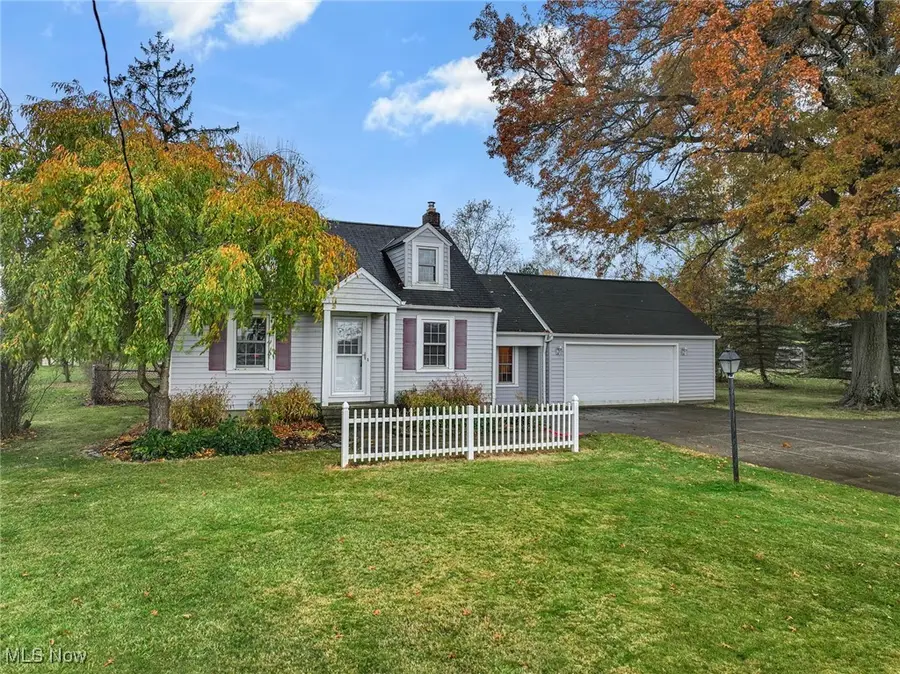 33560 Arthur Road, Solon, OH 44139 - Image #2