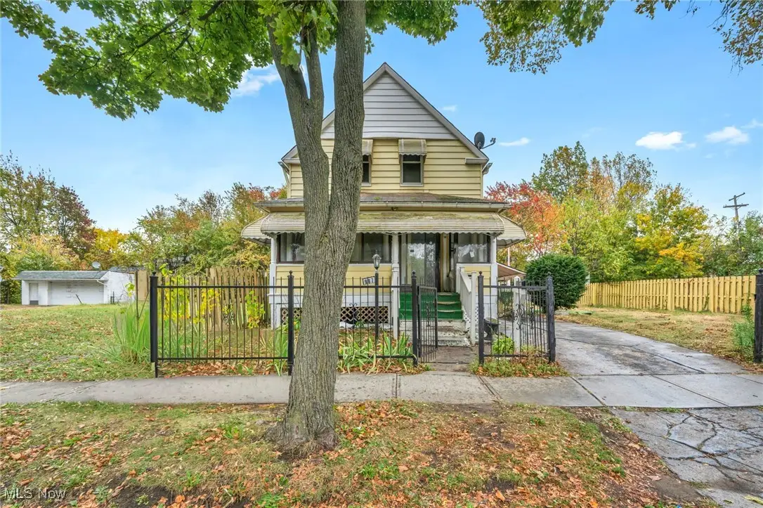 987 E 78th Street, Cleveland, OH 44103 - Image #1