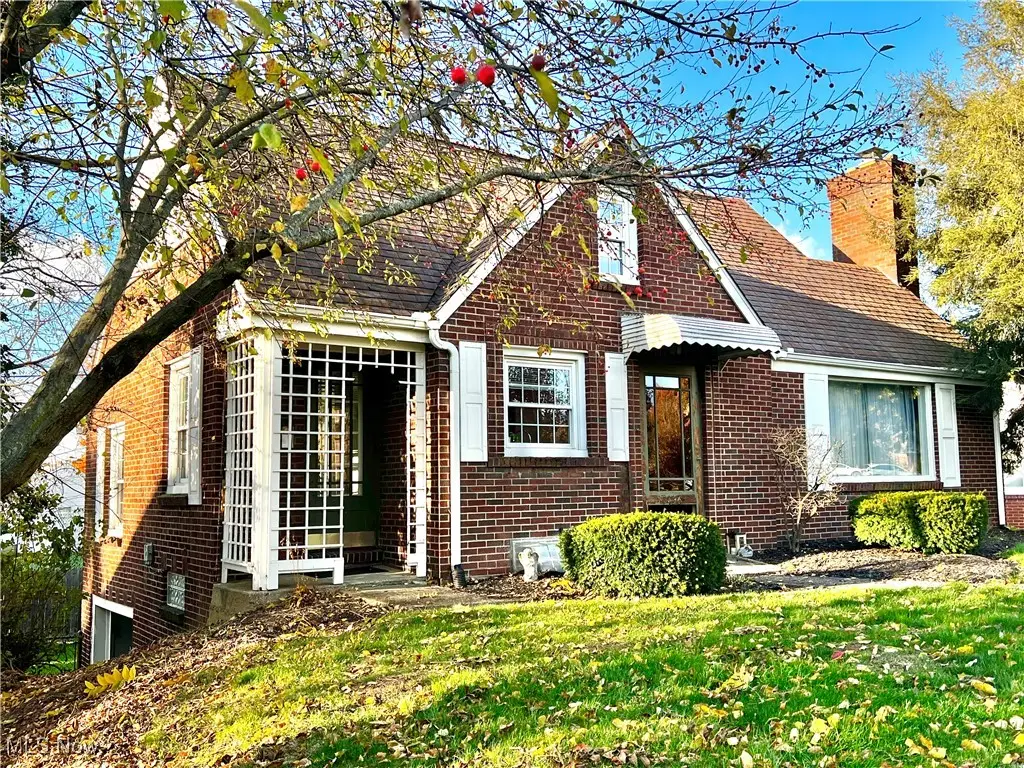 1436 Dexter Ne Road, Massillon, OH 44646 - Image #1