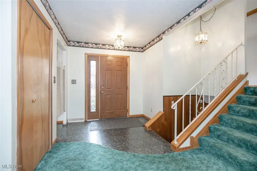 148 Meadow Circle, Berea, OH 44017 - Image #2