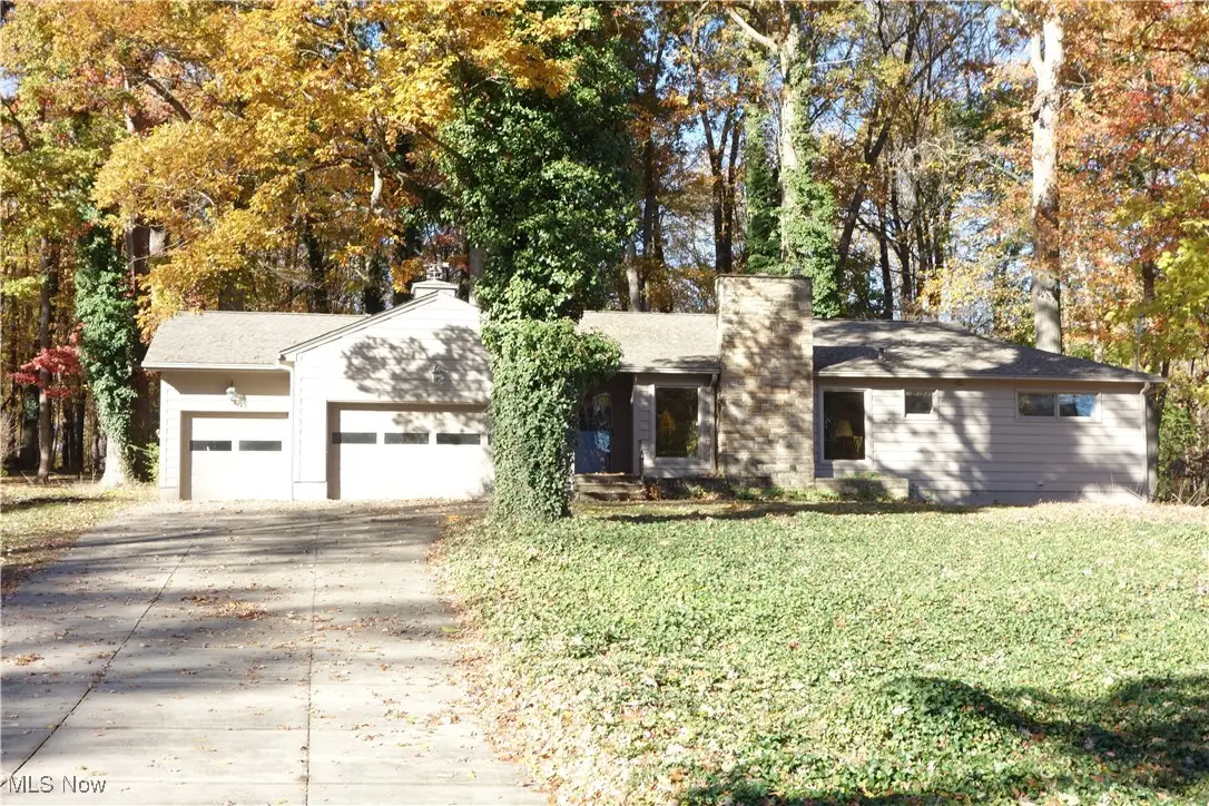 5892 Woodward Drive, New Franklin, OH 44319 - Image #1