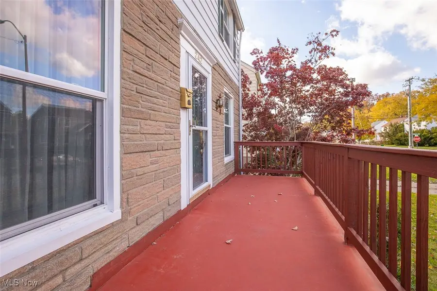 242 Monroe Avenue, Cuyahoga Falls, OH 44221 - Image #2