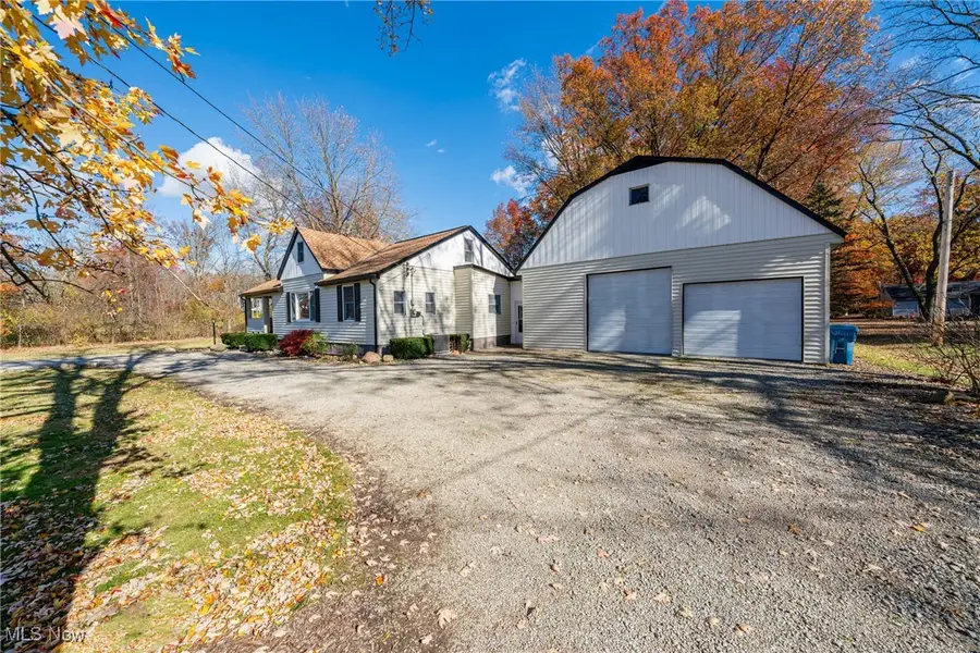 7097 Stearns Road, Olmsted Township, OH 44138 - Image #3