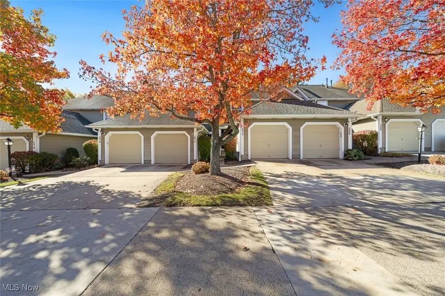 2410 Wrens S Drive, Stow, OH 44224 - Image #3