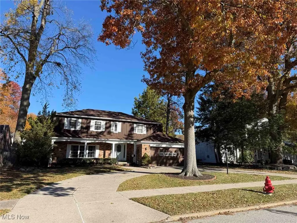 9474 Stoney Creek Lane, Parma Heights, OH 44130 - Image #1