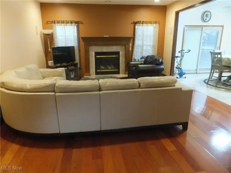 761 Rockside Road, Seven Hills, OH 44131 - Image #2