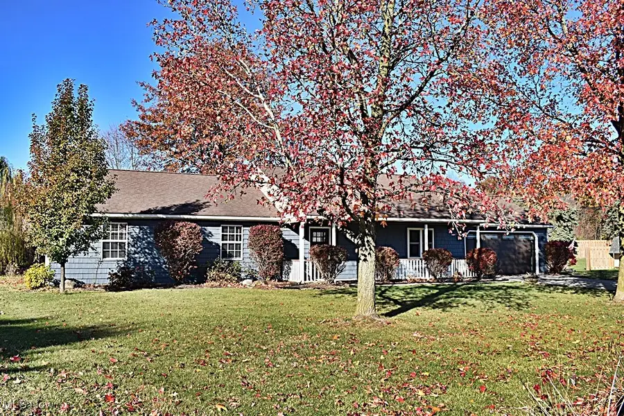 5178 Berkeley Drive, Sheffield, OH 44054 - Image #2