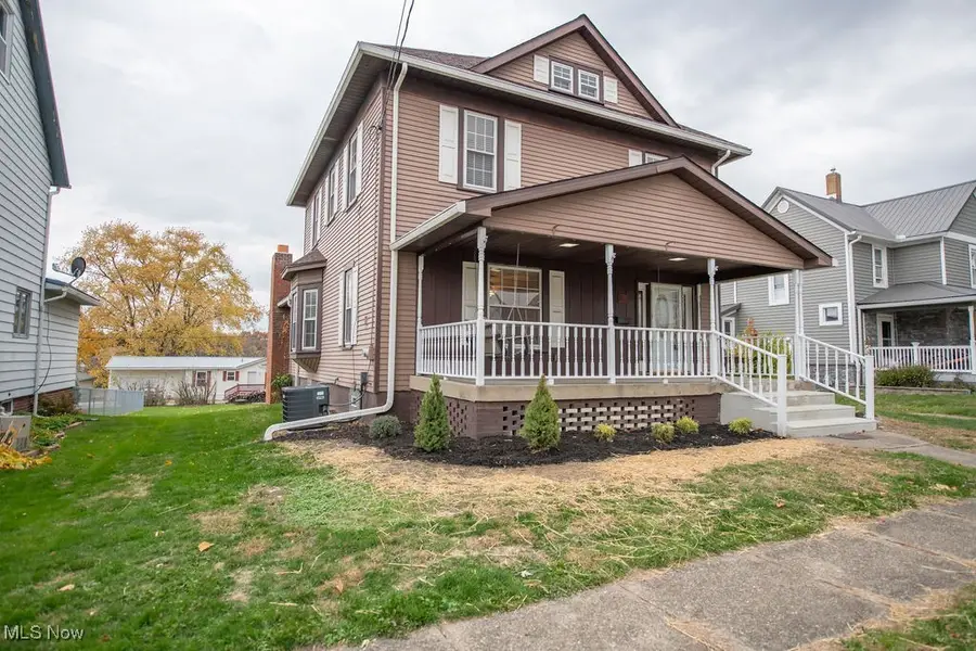 307 Lincoln Nw Avenue, Carrollton, OH 44615 - Image #2