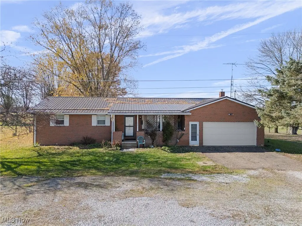 10519 Poorman Sw Street, Navarre, OH 44662 - Image #1