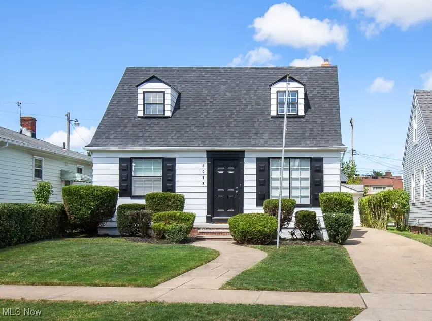 8018 Pinegrove Avenue, Parma, OH 44129 - Image #1