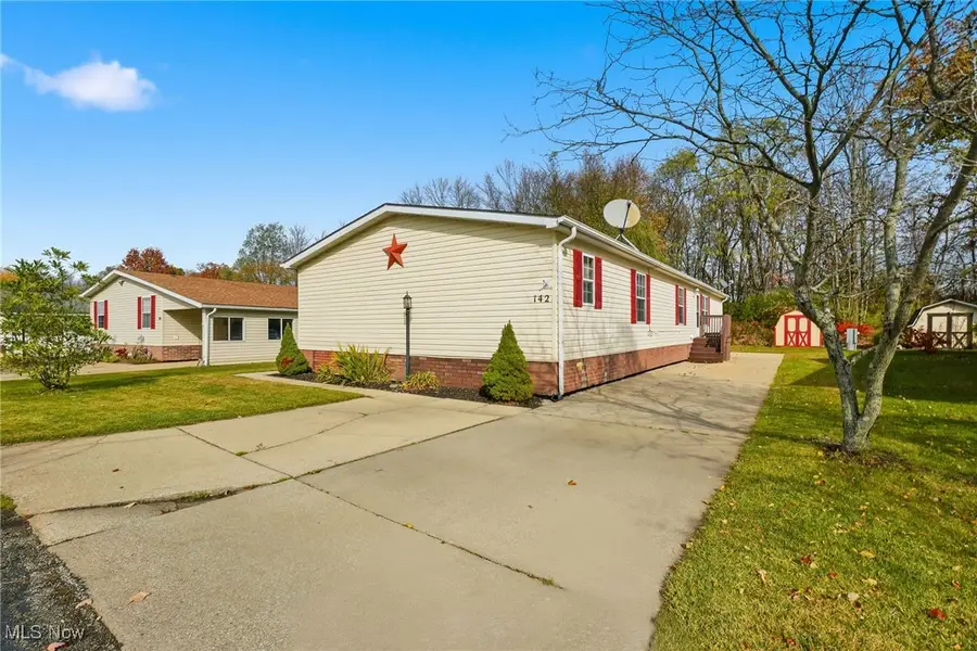 142 Oaktree Lane, Hiram, OH 44234 - Image #2