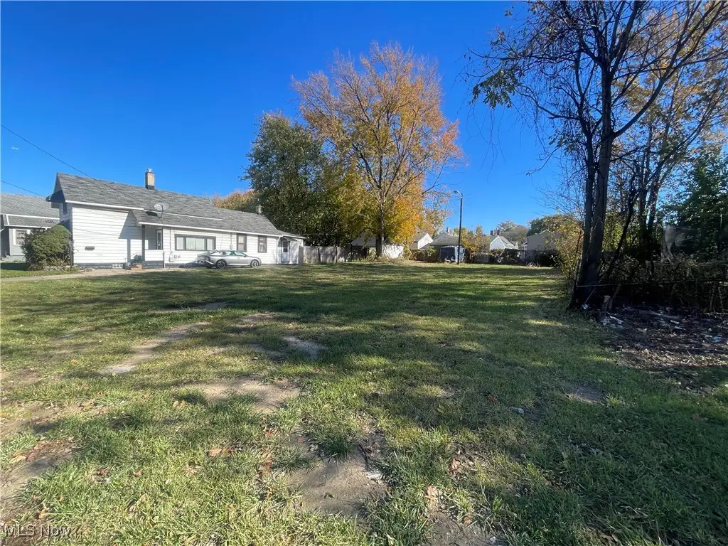3305 W 34th Street, Cleveland, OH 44109 - Image #1