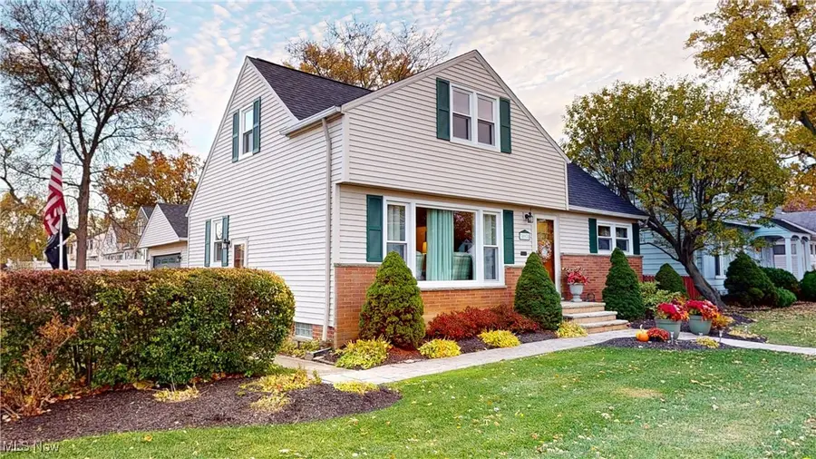 30970 Willowick Drive, Willowick, OH 44095 - Image #2