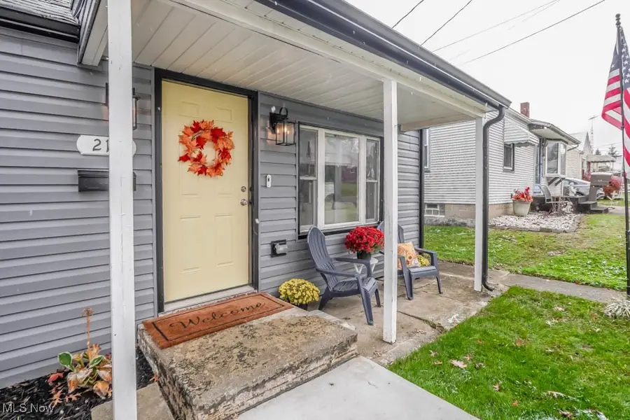 216 Kolpwood Nw Avenue, Massillon, OH 44646 - Image #2