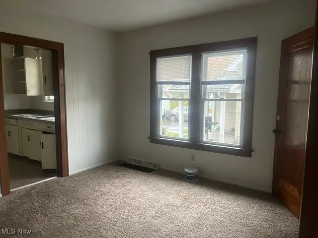 1172 Mckinley Ne Street, Warren, OH 44483 - Image #3