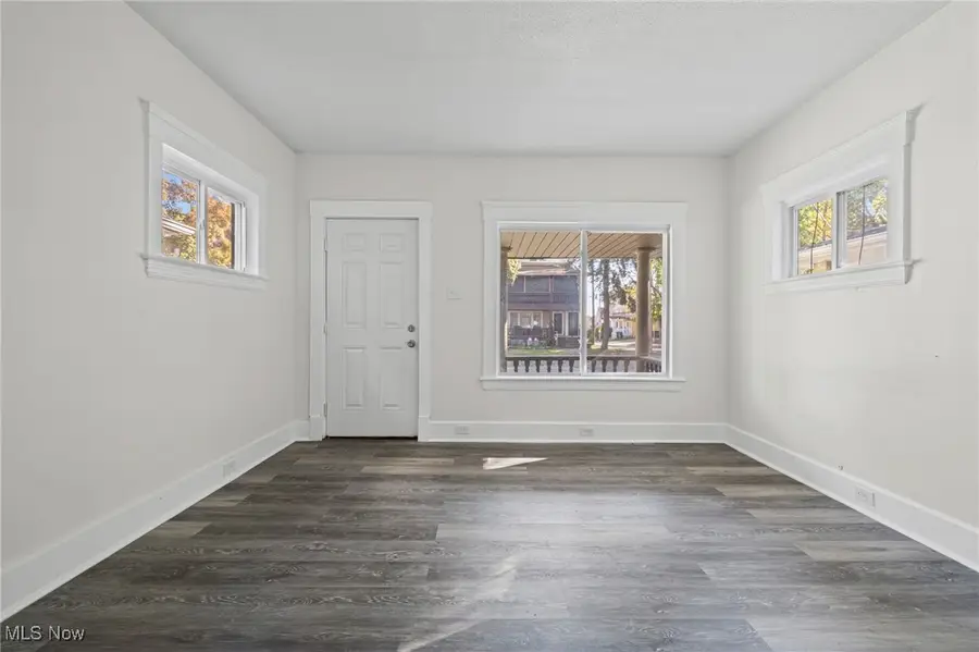 3902 W 37th Street, Cleveland, OH 44109 - Image #2