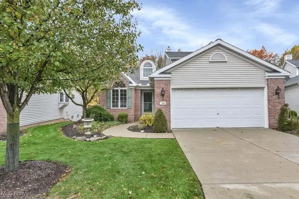 7284 W Baldwin Reserve Drive, Middleburg Heights, OH 44130