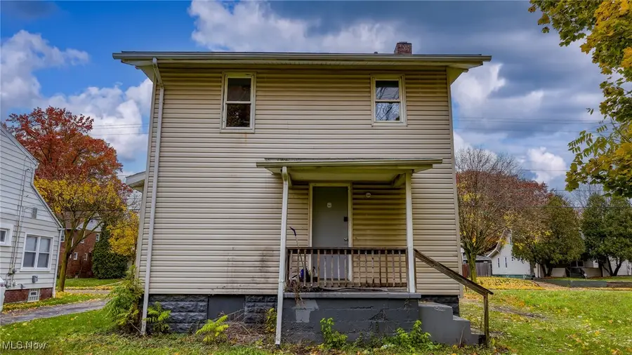 884 Lovers Lane, Akron, OH 44306 - Image #3