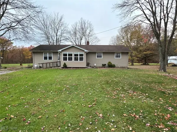 887 State Route 534 Nw, Newton Falls, OH 44444