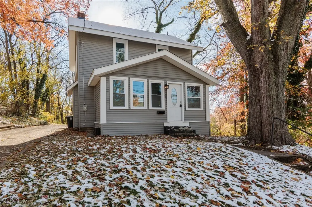 1184 Niagara Avenue, Akron, OH 44305 - Image #1