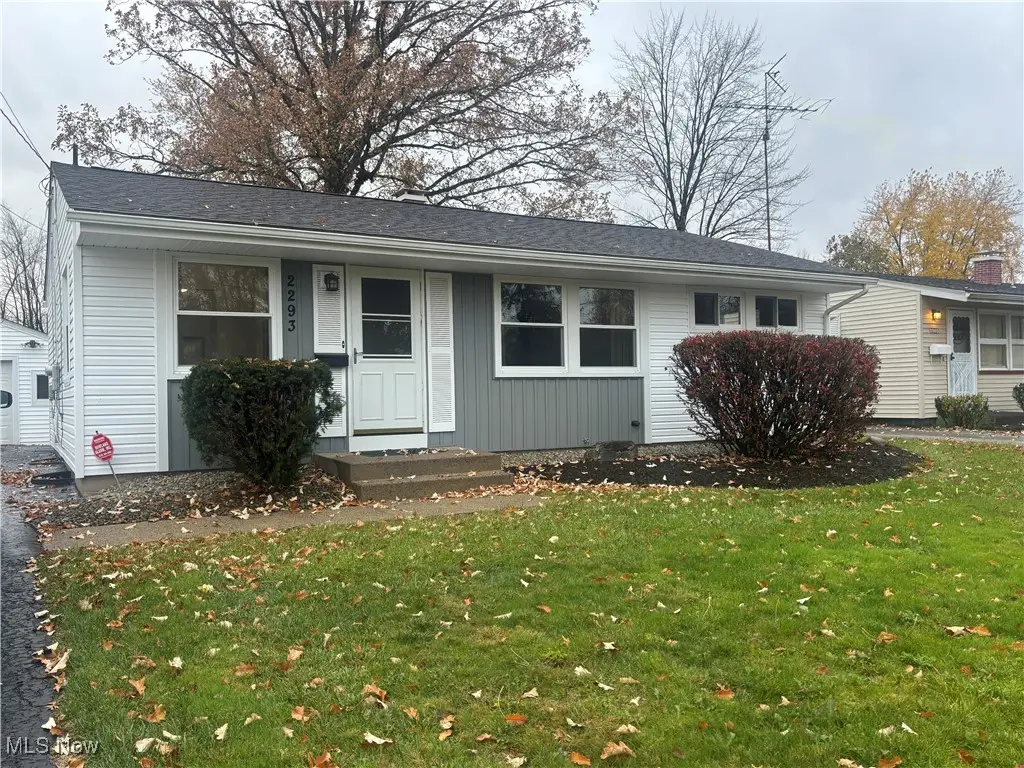 2293 Parkwood Nw Drive, Warren, OH 44485 - Image #1