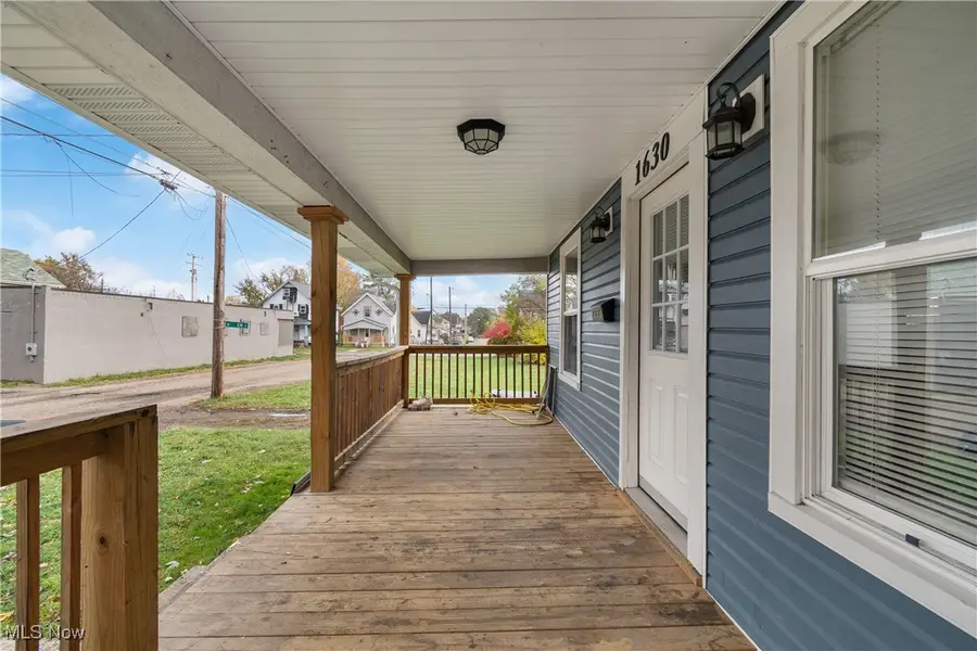 1630 Bonnot Ne Place, Canton, OH 44705 - Image #3