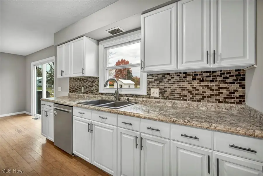 4086 Vandemark Road, Litchfield, OH 44253 - Image #2