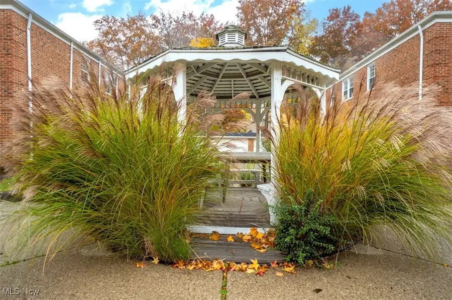 2401 Euclid Heights Boulevard #A2, Cleveland Heights, OH 44106 - Image #2