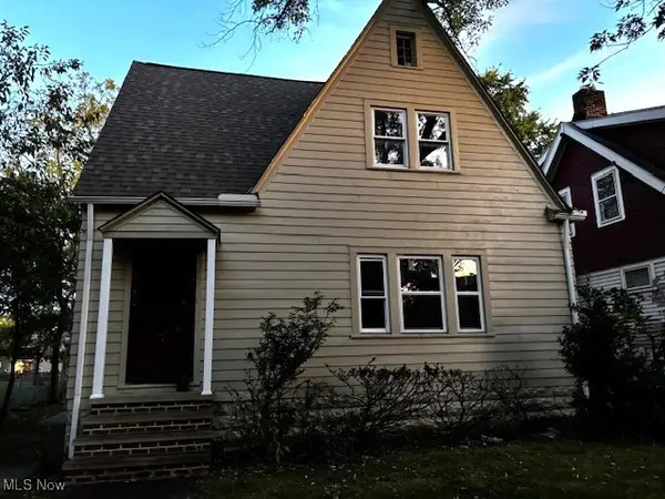 5205 Stanley Avenue, Maple Heights, OH 44137