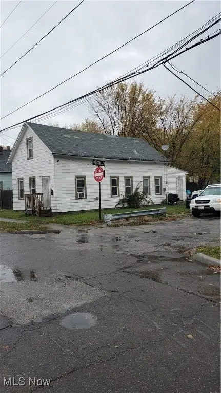 3267 W 48th Street, Cleveland, OH 44102 - Image #2