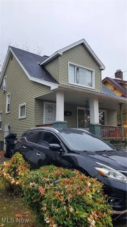 12002 Griffing Avenue, Cleveland, OH 44120