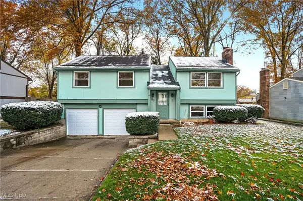 63 Oakhurst Drive, Munroe Falls, OH 44262