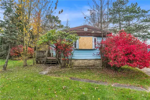 468 Stallion Court, LaGrange, OH 44050