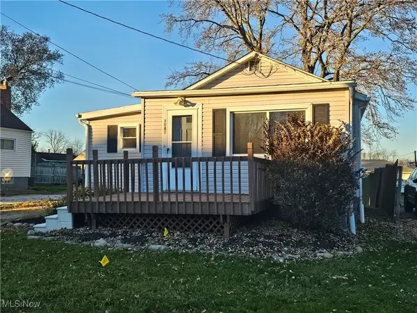 1081 Stratford Street, Barberton, OH 44203