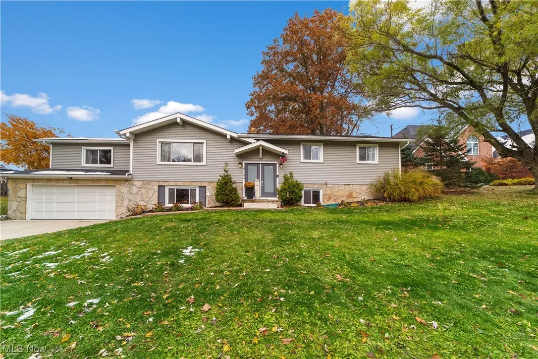 5284 Wiltshire Road, North Royalton, OH 44133 - Image #1