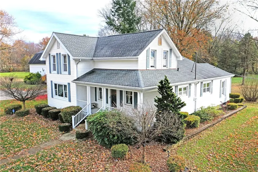 3572 Wilson Sharpsville Road, Cortland, OH 44410 - #2