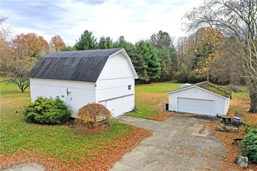 3572 Wilson Sharpsville Road, Cortland, OH 44410 - #3
