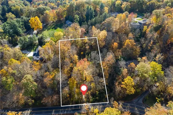 1500 N Revere Road, Bath, OH 44333